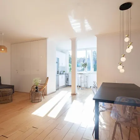 Liberty Penthouse Three-bedroom - By Lu Holidays Апартаменты