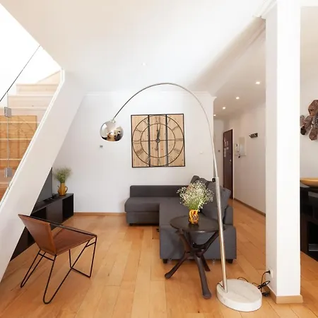 Liberty Penthouse Three-bedroom - By Lu Holidays Lissabon