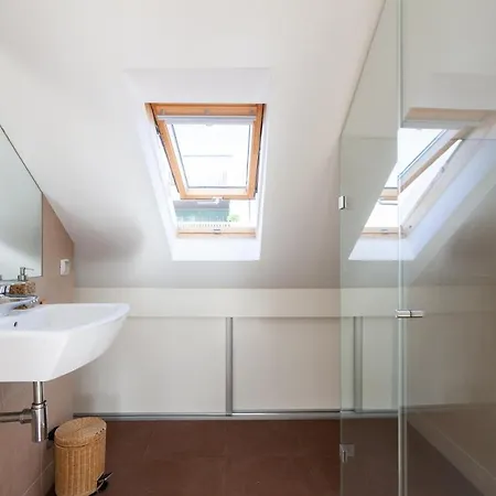Liberty Penthouse Three-bedroom - By Lu Holidays Appartement *