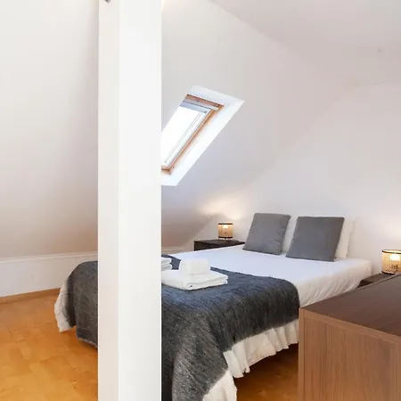 Appartement Liberty Penthouse Three-bedroom - By Lu Holidays