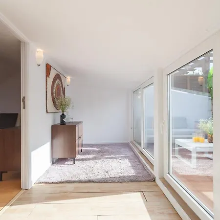 Liberty Penthouse Three-bedroom - By Lu Holidays Lissabon