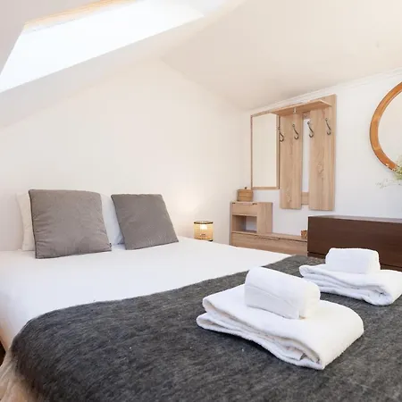 Liberty Penthouse Three-bedroom - By Lu Holidays Lissabon