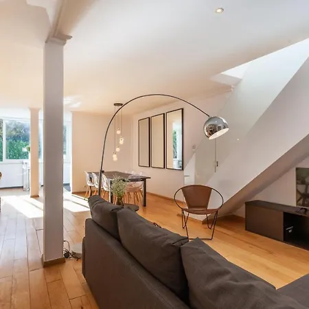 Appartement Liberty Penthouse Three-bedroom - By Lu Holidays *
