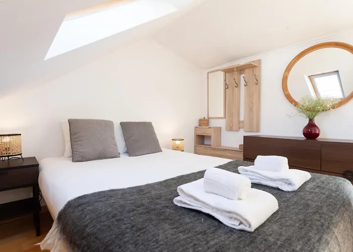 Liberty Penthouse Three-bedroom - By Lu Holidays Lisboa