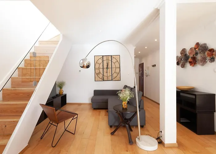 Liberty Penthouse Three-bedroom - By Lu Holidays Lisboa